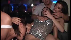 Amateur Drunk Lesbian Party - party girls go lesbian in the club - XVIDEOS.COM